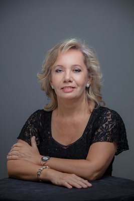 Éva Terman Kozári